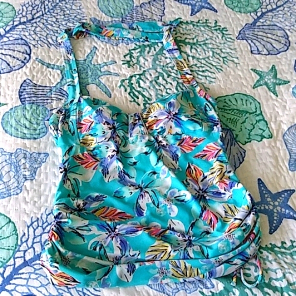 Croft&Barrow Swim Top - Picture 2 of 4